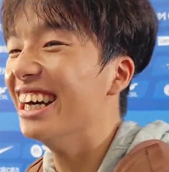 开云电竞-李镇全谈错失进球：李昊手碰到一点点，守得真好，不愧是国门